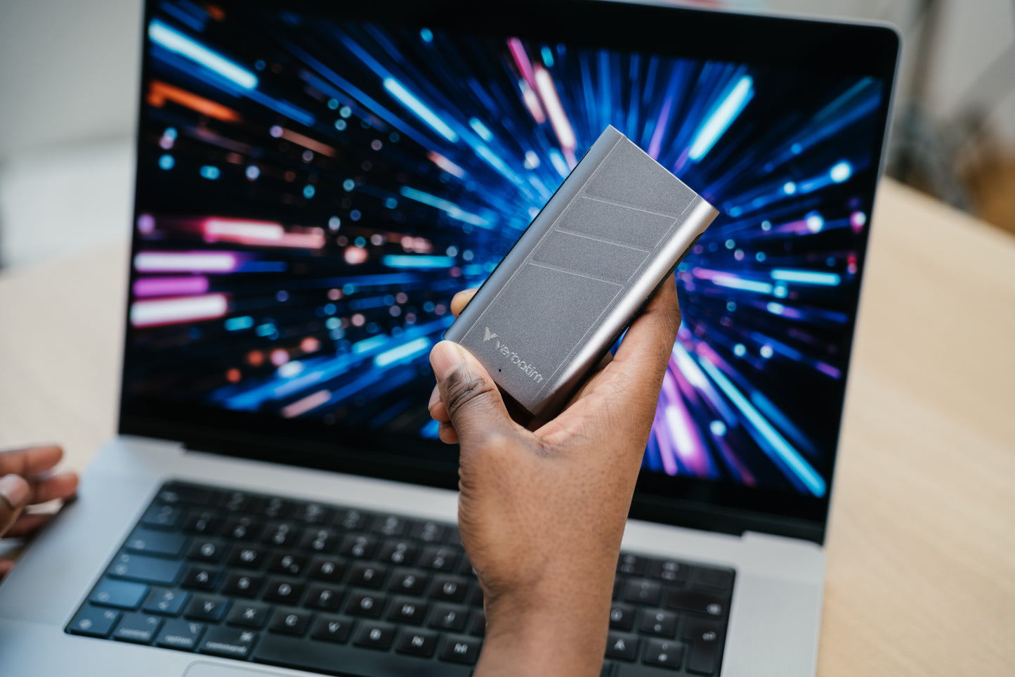 Verbatim TurboMetal SSD      2TB USB4 r/w 3700/3600 MB/s    32022