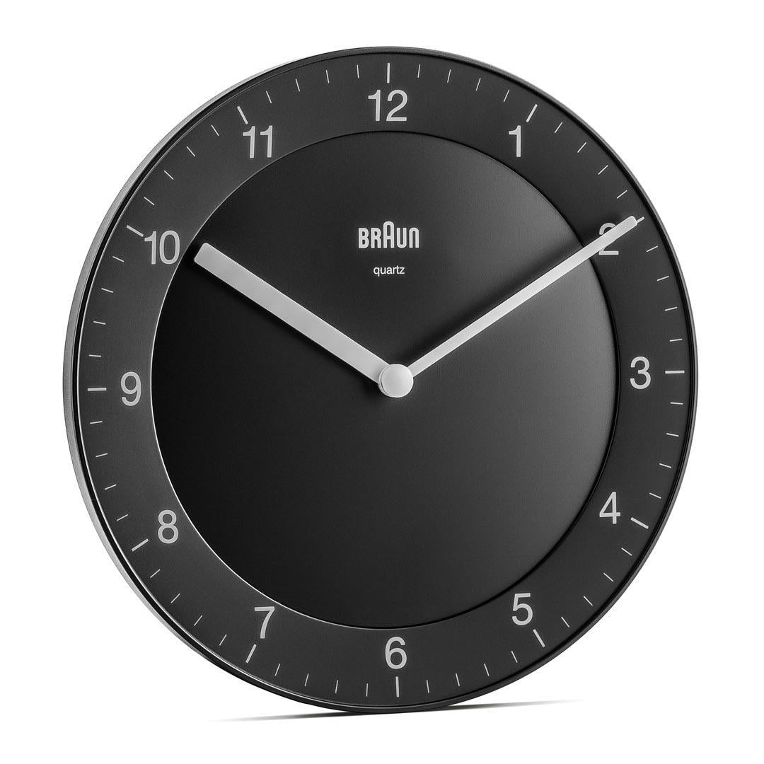Braun BC 06 B Quartz wall clock analog black