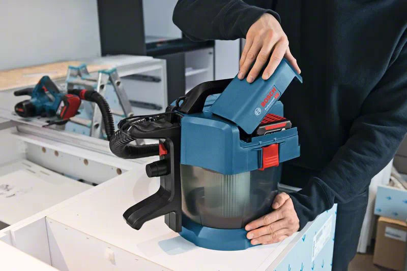 Bosch GAS 18V-10L(C) solo