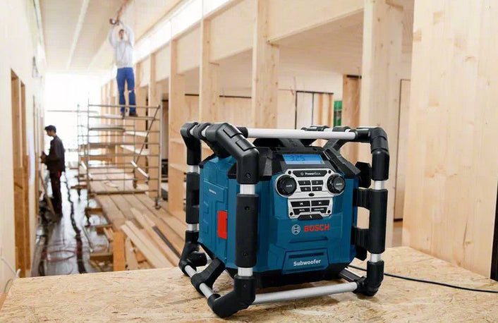 Bosch GPB 18V-5 C Professional cordless construction site radio
