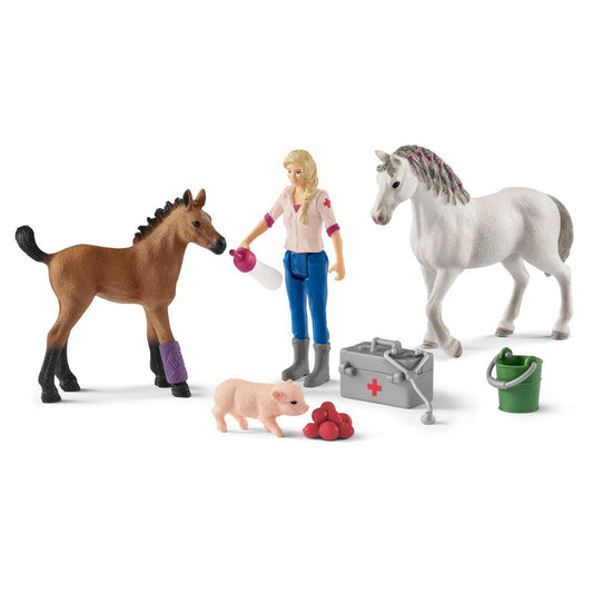 Schleich Farm World       42486 Vet visiting Mare and Foal
