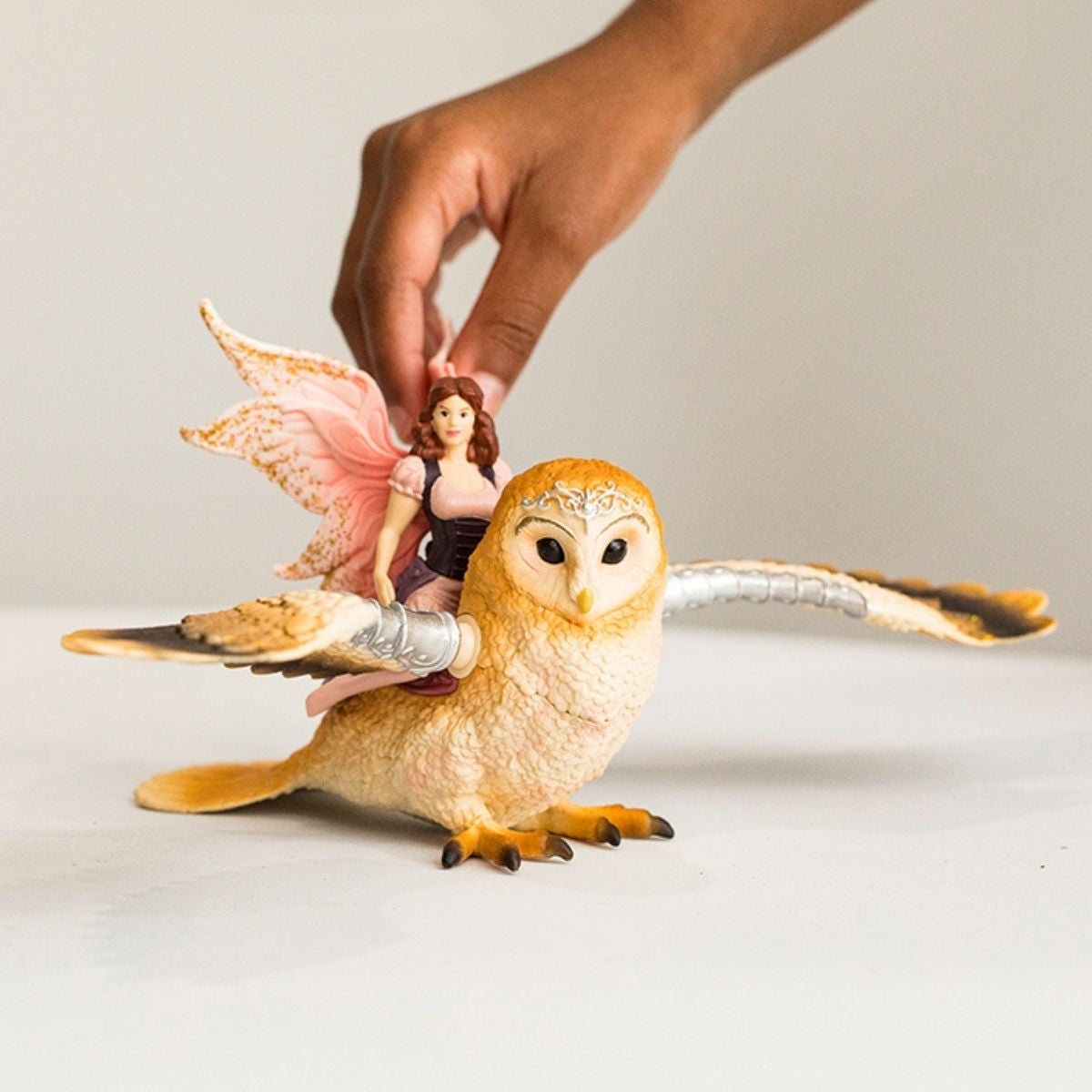 Schleich bayala            70789 Fairy in Flight on Glam-Owl