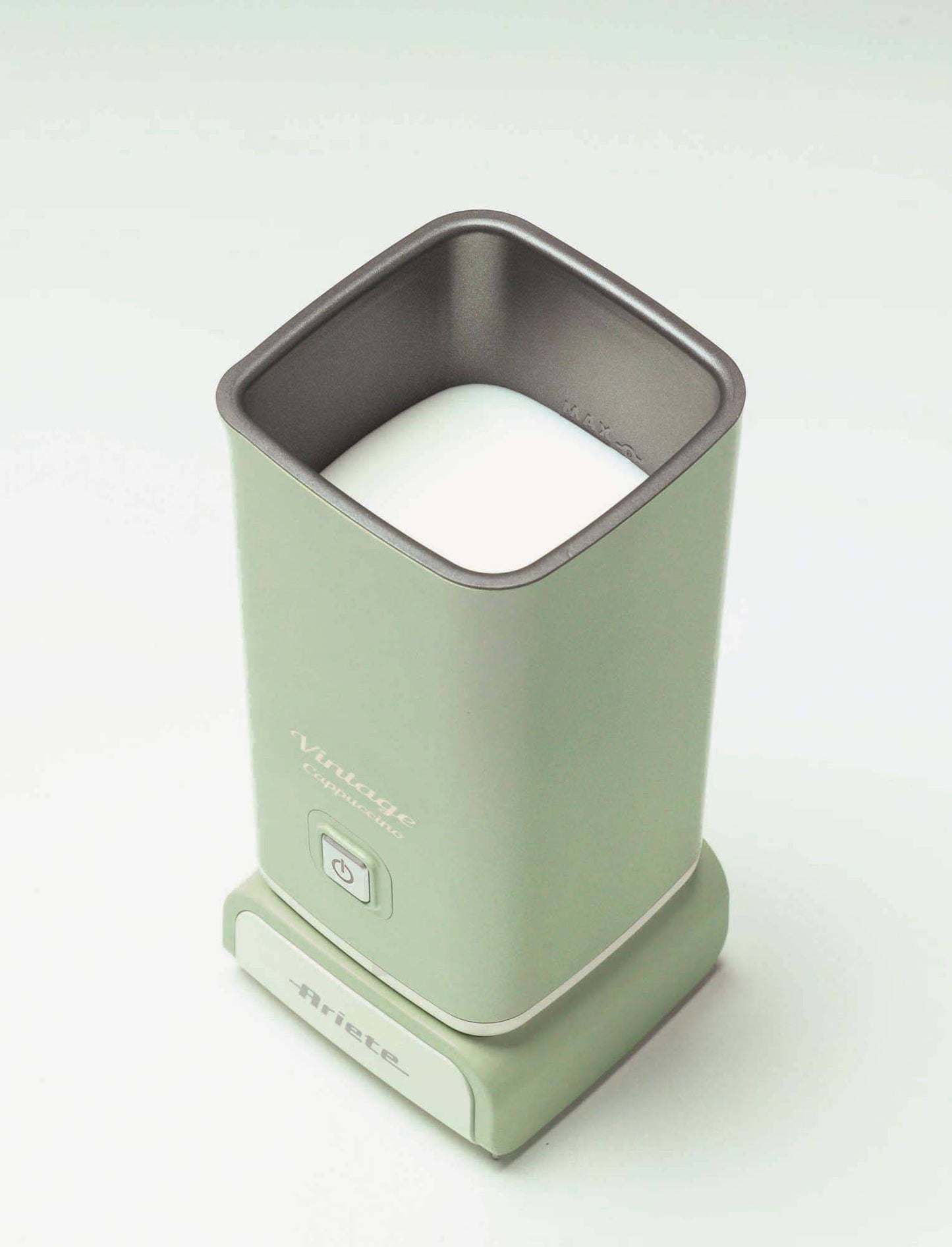 Ariete Vintage Milk Frother, green
